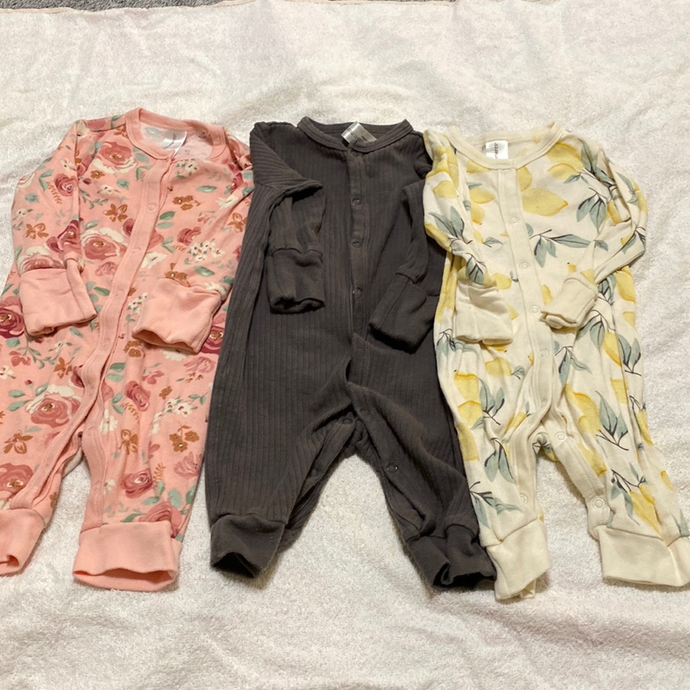 Modern Moment’s Set Of 3: 0-3M.